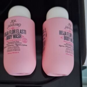 Sol de Janeiro Beija Flor Elasti Body Wash - NEW